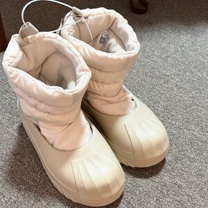 adidas Cream Snow Boots